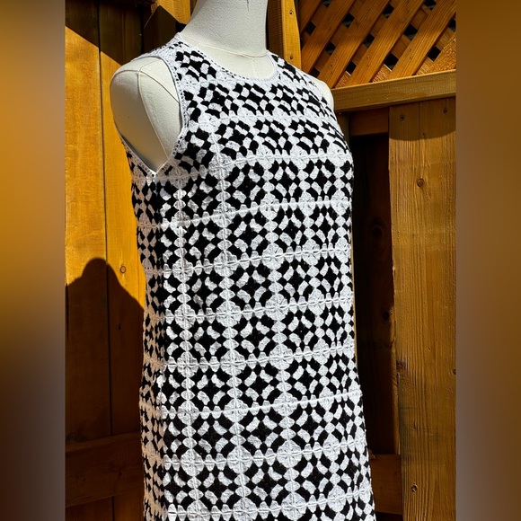 🆕 FARM Rio 🧿 NWOT Patch Crochet Black & White Monochrome Mini Dress - Size S - Picture 9 of 14